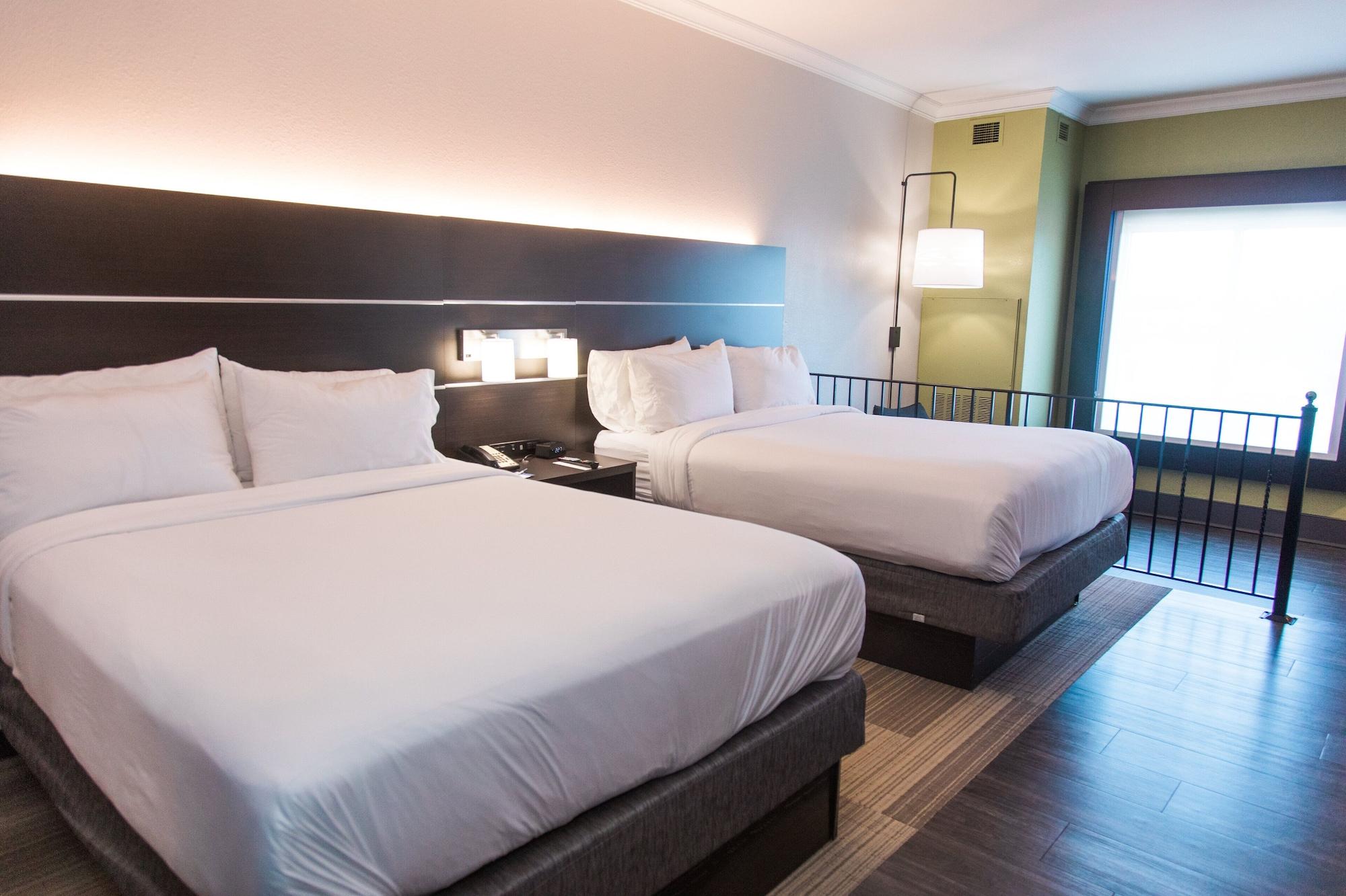 Holiday Inn Express Hotel & Suites Columbia-Fort Jackson By Ihg Buitenkant foto