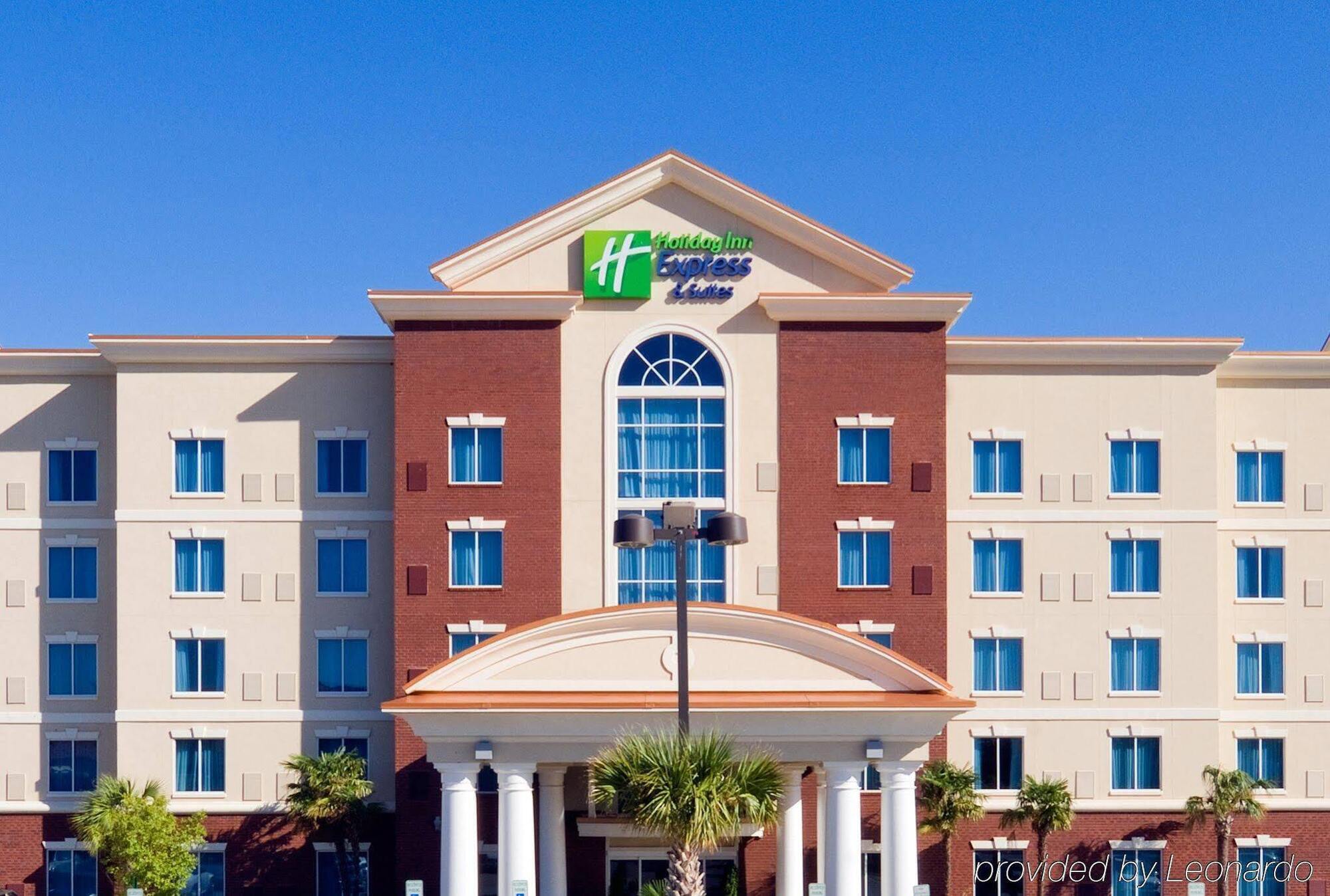Holiday Inn Express Hotel & Suites Columbia-Fort Jackson By Ihg Buitenkant foto