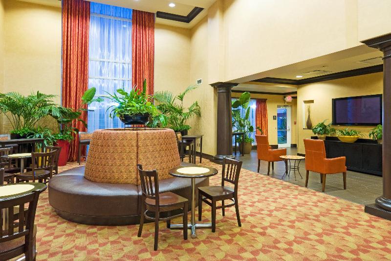 Holiday Inn Express Hotel & Suites Columbia-Fort Jackson By Ihg Buitenkant foto